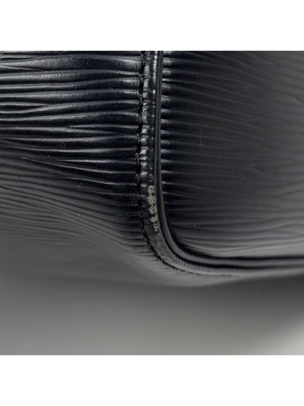Louis Vuitton Keepall 55 Boston Bag Epi Noir - Picture 3 of 7
